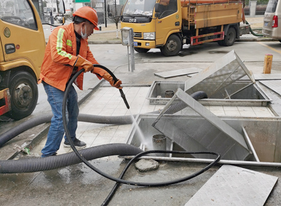 莲池隔油池清理